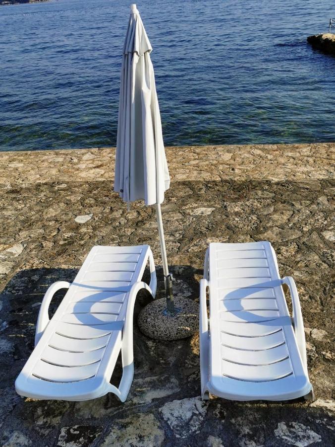 Stella Deluxe Superior 5 Star Apartment, Your Piece Of Heaven By The Sea & Park, With Sea View Novigrad Istria Eksteriør billede