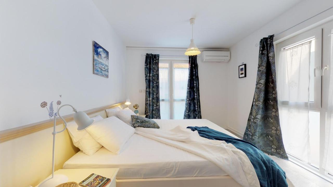 Stella Deluxe Superior 5 Star Apartment, Your Piece Of Heaven By The Sea & Park, With Sea View Novigrad Istria Eksteriør billede