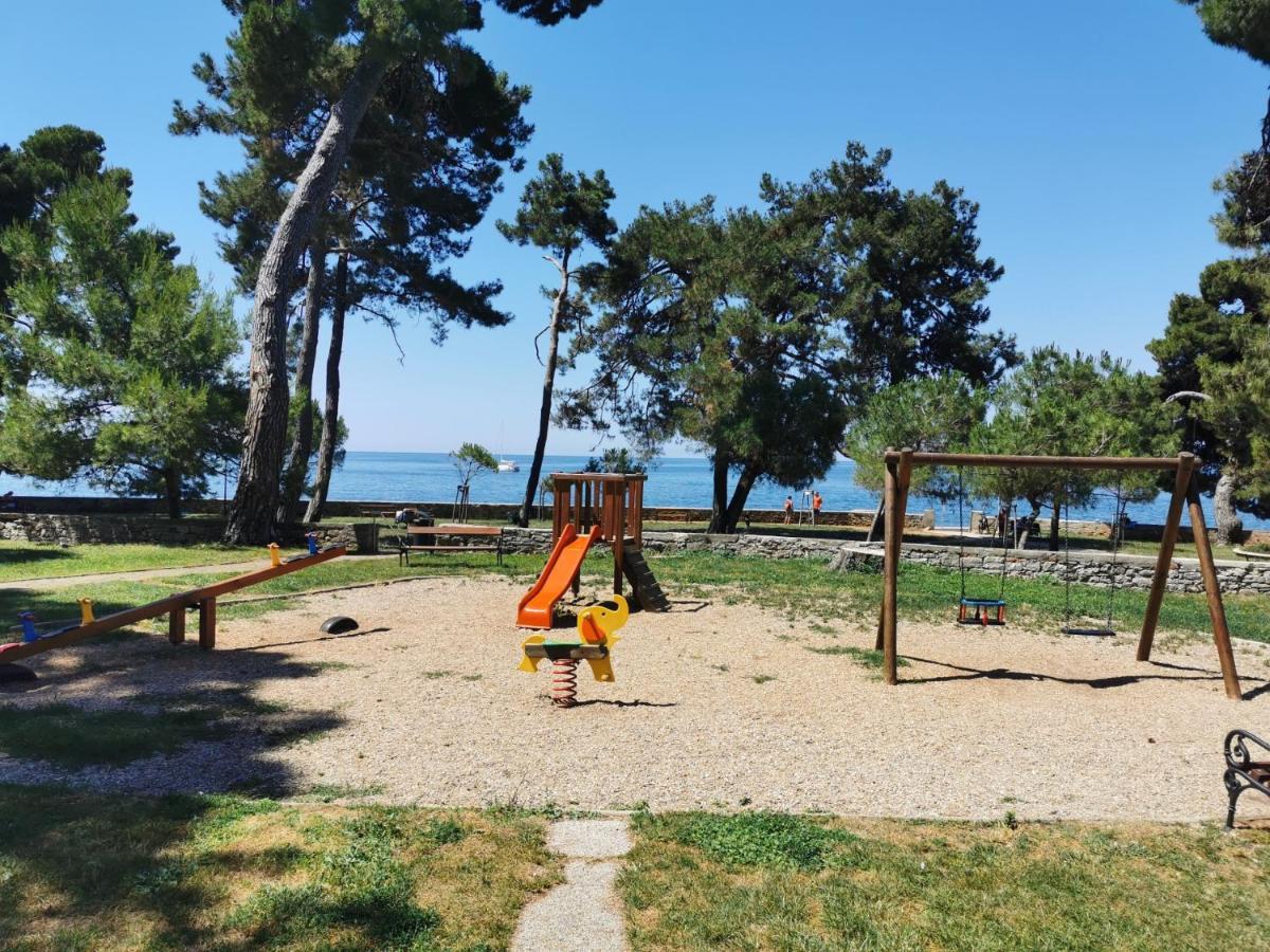 Stella Deluxe Superior 5 Star Apartment, Your Piece Of Heaven By The Sea & Park, With Sea View Novigrad Istria Eksteriør billede