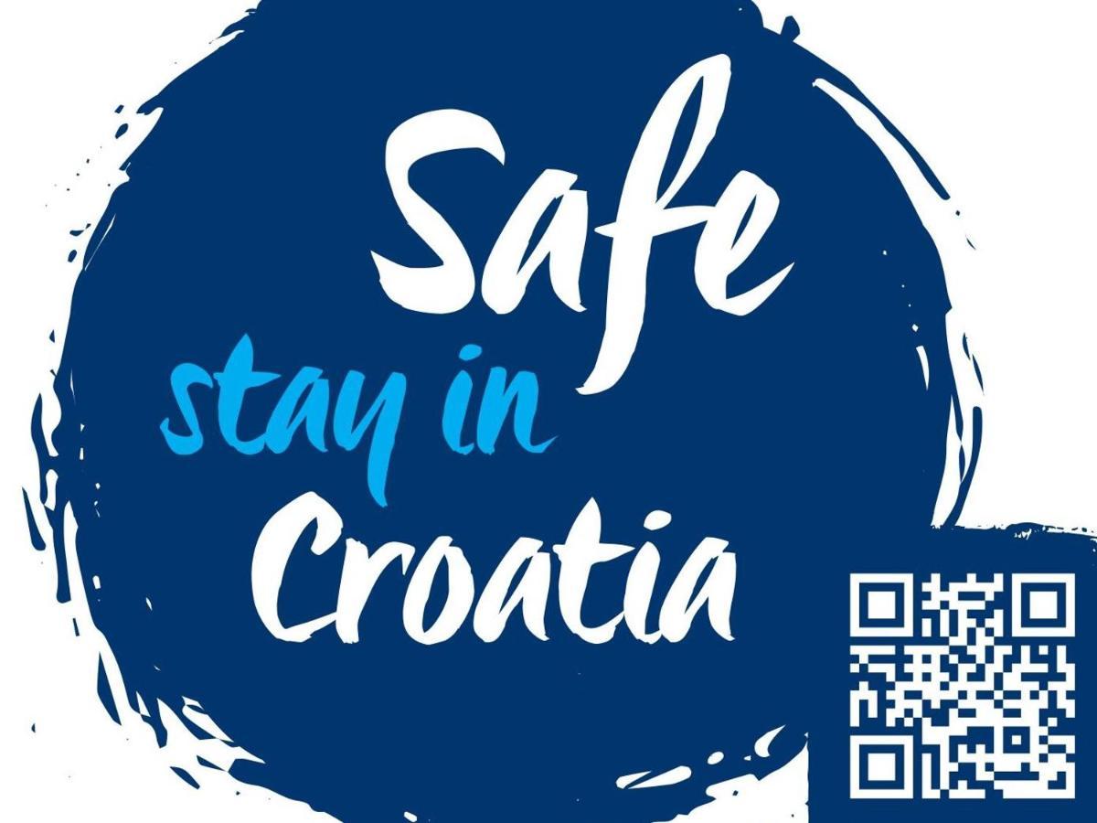 Stella Deluxe Superior 5 Star Apartment, Your Piece Of Heaven By The Sea & Park, With Sea View Novigrad Istria Eksteriør billede
